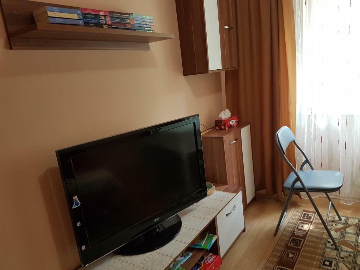 오라데아 Apartament Aura 아파트 외부 사진